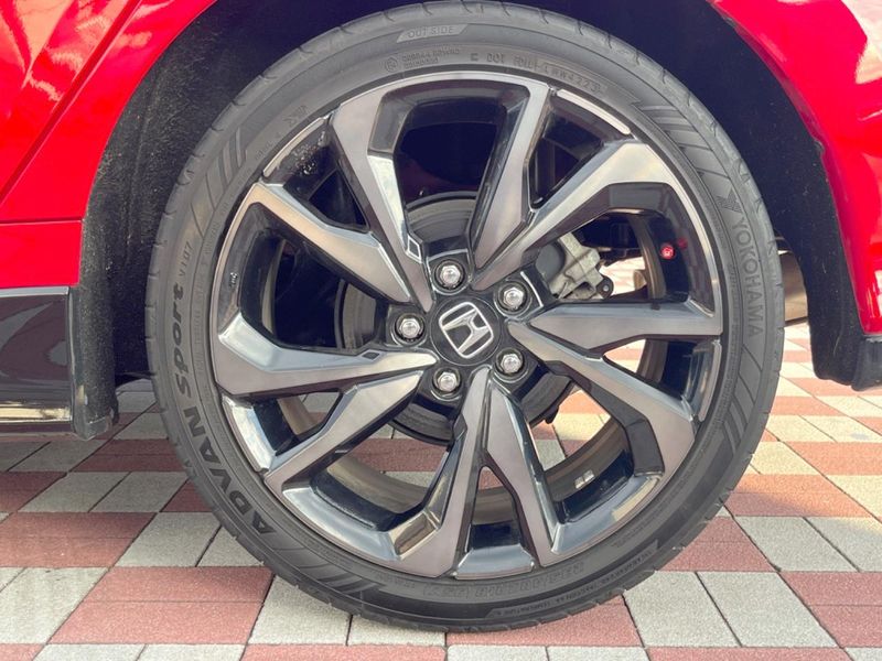 2018 Honda Civic DBA-FK7 (UW-6aacab032f45c)[18]