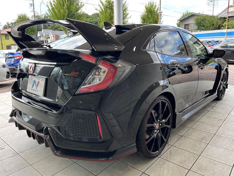 2018 Honda Civic DBA-FK8 (UW-6aacab03d3b1b)[22]