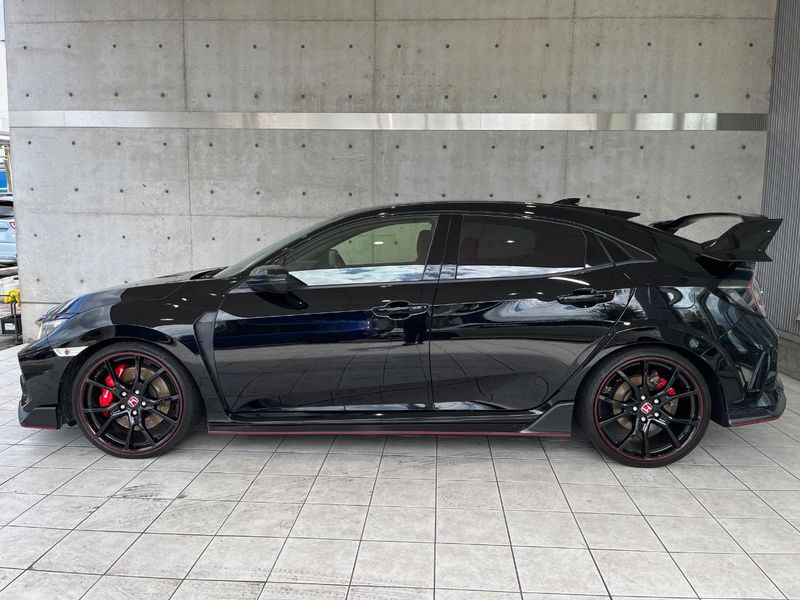 2018 Honda Civic DBA-FK8 (UW-6aacab03d3b1b)[9]