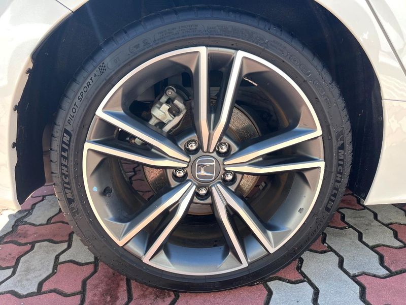 2024 Honda Civic 6AA-FL4 (UW-6aacab0587552)[16]