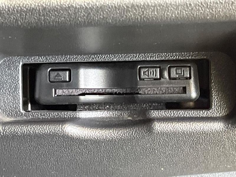 2021 Toyota Hiace Van QDF-GDH201V (UW-6aacab141ddda)[20]