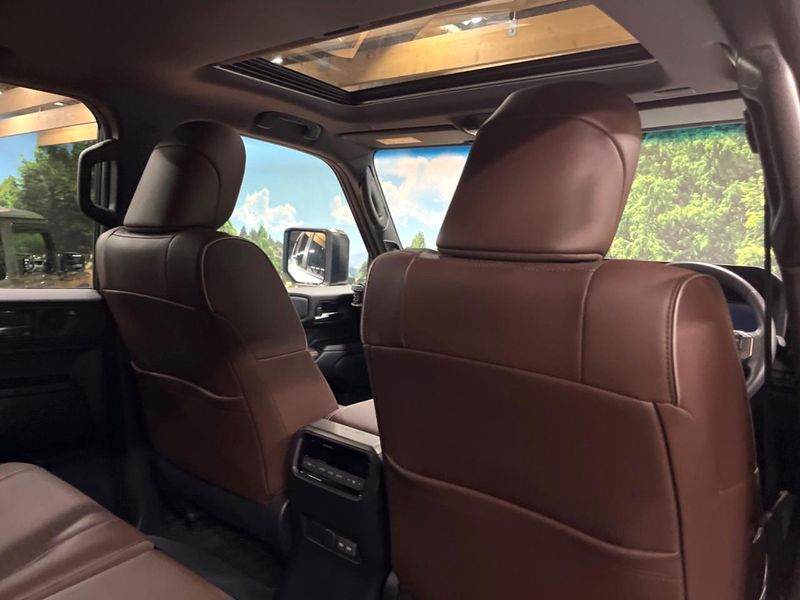 2024 Toyota Land Cruiser 250 3DA-GDJ250W (UW-6aacab18aaacd)[22]