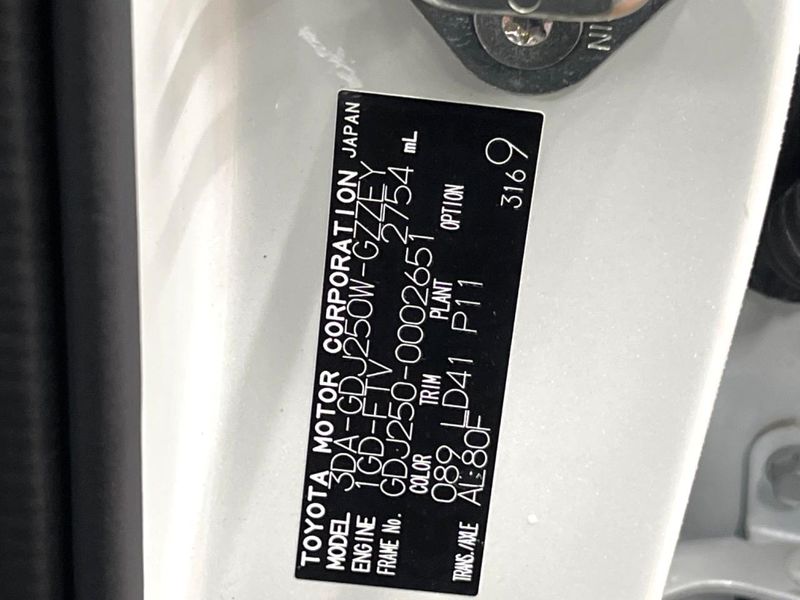 2024 Toyota Land Cruiser 250 3DA-GDJ250W (UW-6aacab18aaacd)[1]