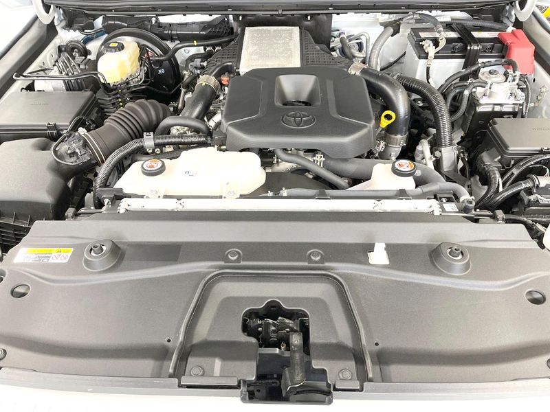 2024 Toyota Land Cruiser 250 3DA-GDJ250W (UW-6aacab1a05552)[4]