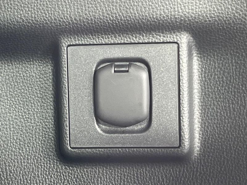2025 Toyota Land Cruiser 250 3DA-GDJ250W (UW-6aacab1bacfdf)[17]