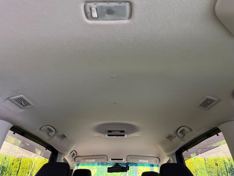 2016 Nissan Serena DAA-GFC27 (UW-6aacab1f308f1)[28]