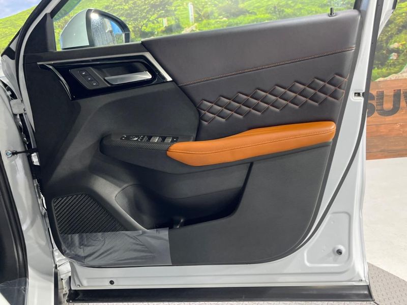 2022 Mitsubishi OUTLANDER PHEV 5LA-GN0W (UW-6aacab3717b69)[23]