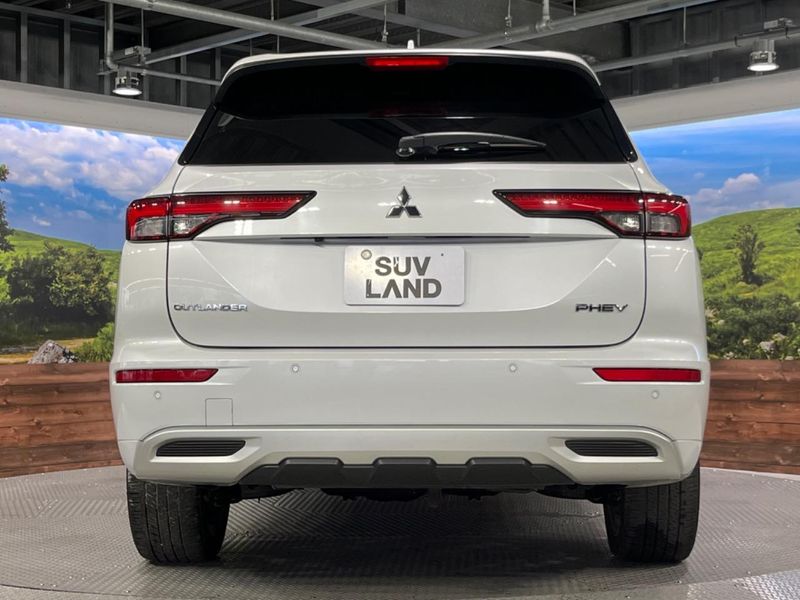 2022 Mitsubishi OUTLANDER PHEV 5LA-GN0W (UW-6aacab3717b69)[10]