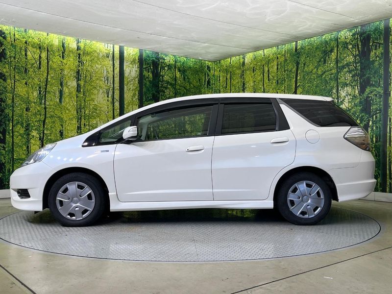 2013 Honda Fit Shuttle Hybrid DAA-GP2 (UW-6aacab398f52c)[7]