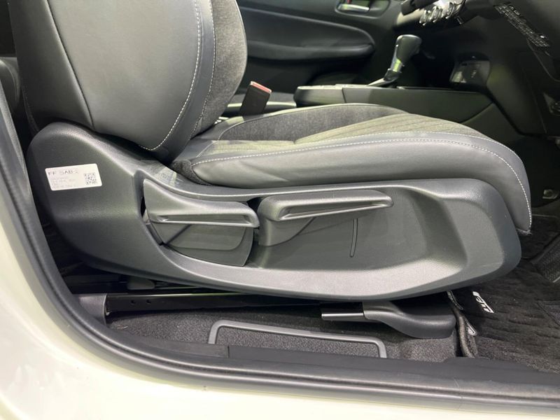 2021 Honda Fit 6AA-GR3 (UW-6aacab430613c)[14]
