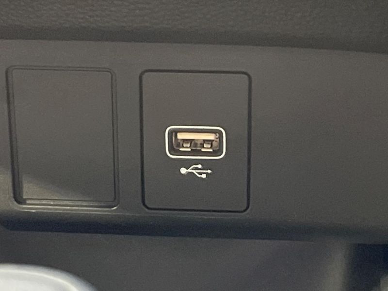 2021 Honda Fit 6AA-GR3 (UW-6aacab430613c)[22]
