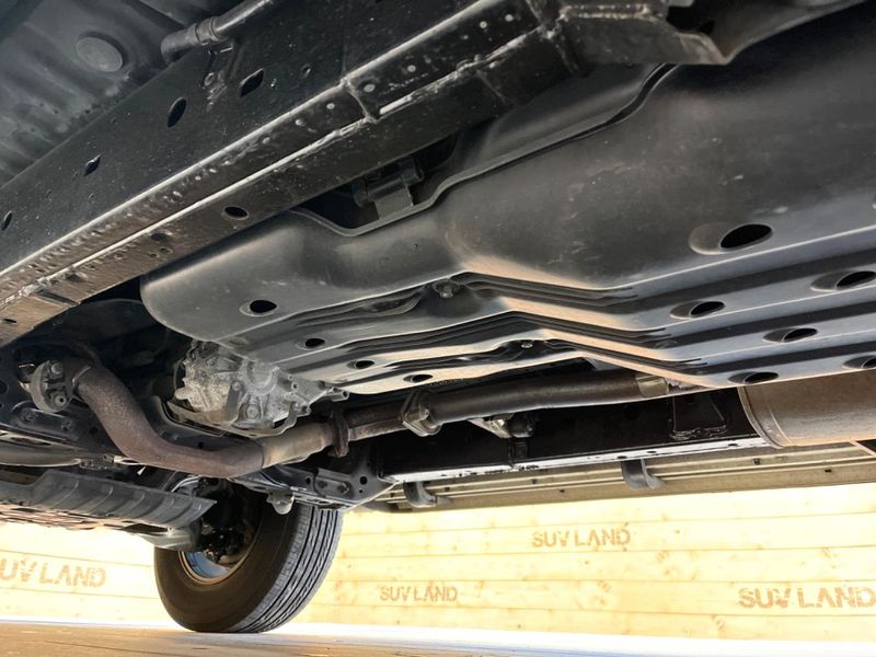 2014 Toyota FJ CRUISER CBA-GSJ15W (UW-6aacab49a5f06)[13]