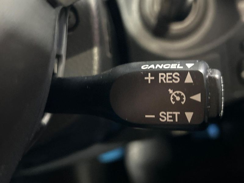 2018 Toyota FJ CRUISER CBA-GSJ15W (UW-6aacab4a376e3)[28]