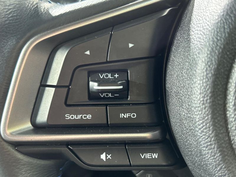 2020 Subaru XV 5AA-GTE (UW-6aacab53a9f9b)[28]