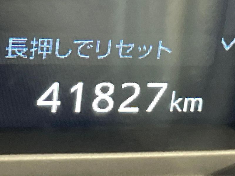 2022 Toyota Hilux 3DF-GUN125 (UW-6aacab5792d9b)[2]