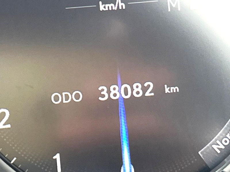 2017 Lexus LC DAA-GWZ100 (UW-6aacab5b25071)[2]