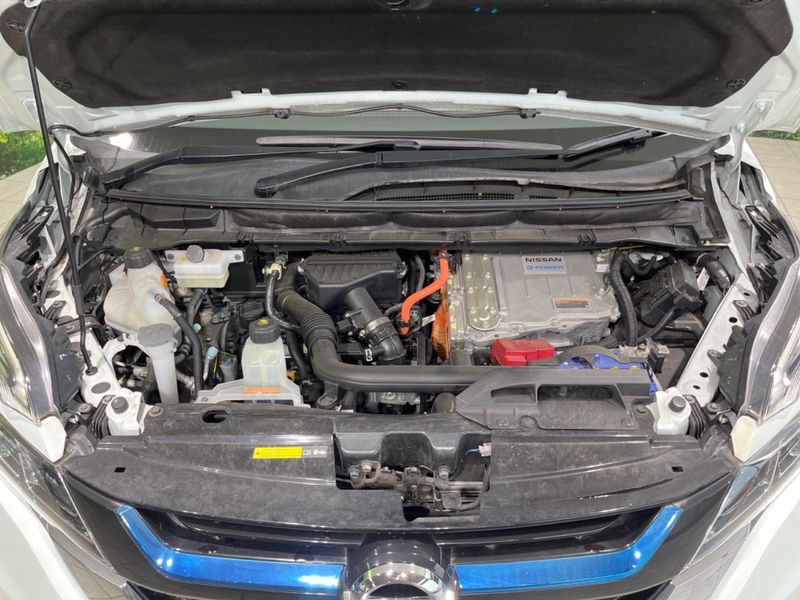 2018 Nissan Serena DAA-HC27 (UW-6aacab66b91c6)[11]