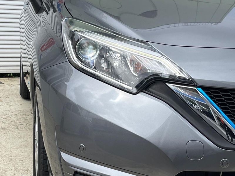 2018 Nissan Note DAA-HE12 (UW-6aacab6bec57f)[17]