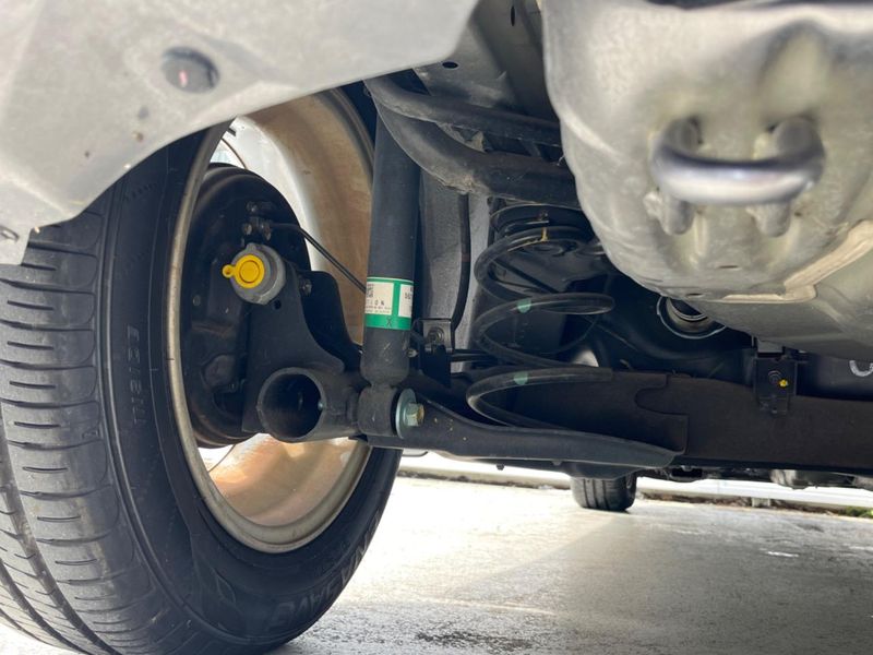 2018 Nissan Note DAA-HE12 (UW-6aacab6bec57f)[28]