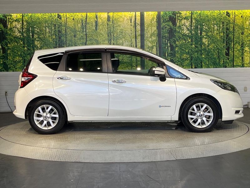 2019 Nissan Note DAA-HE12 (UW-6aacab6d16a87)[23]