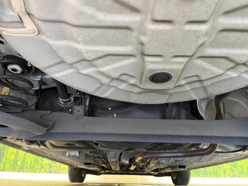 2019 Nissan Note DAA-HE12 (UW-6aacab6db30e1)[17]