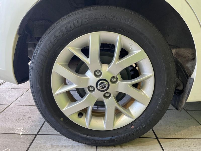 2019 Nissan Note DAA-HE12 (UW-6aacab6db30e1)[23]