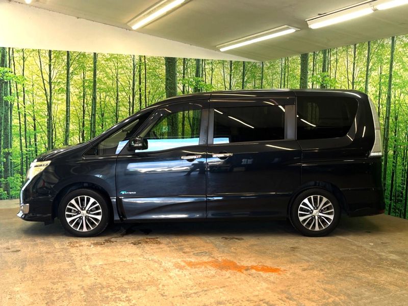 2016 Nissan Serena DAA-HFC26 (UW-6aacab7d3ece7)[14]