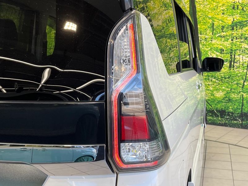 2019 Nissan Serena DAA-HFC27 (UW-6aacab7f60e74)[25]