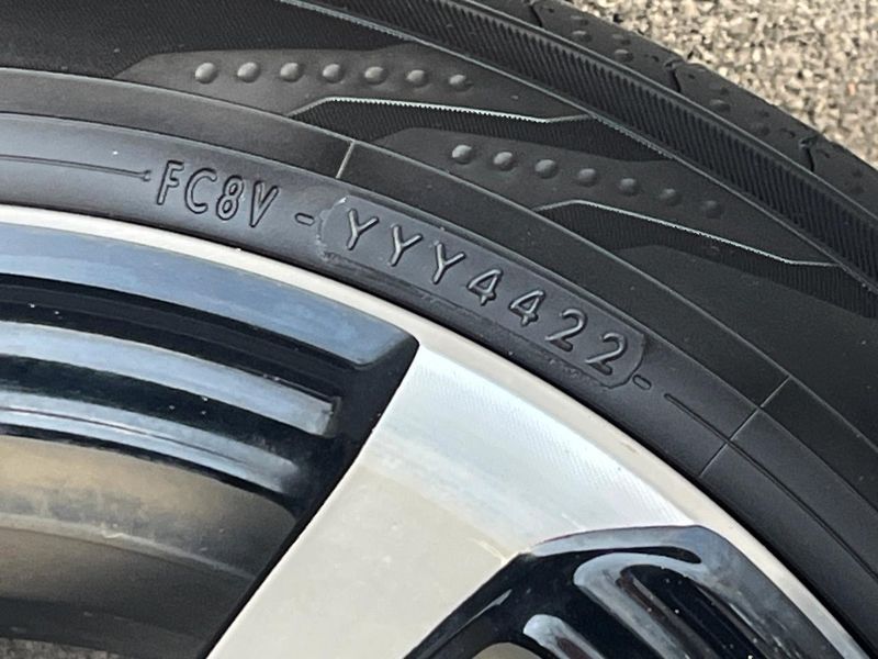 2017 Honda N-BOX CUSTOM DBA-JF3 (UW-6aacabb57f61c)[12]