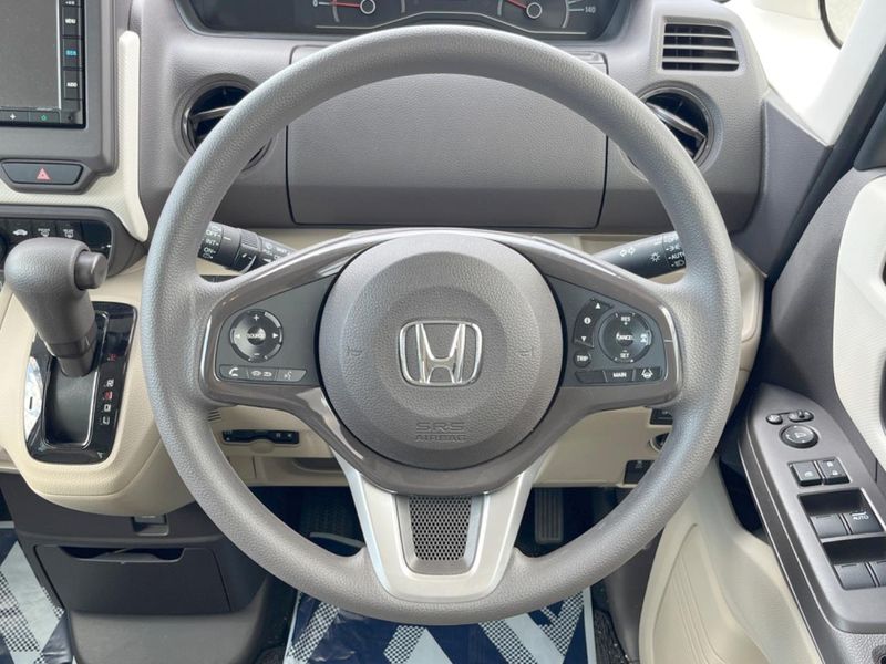 2020 Honda N-BOX 6BA-JF3 (UW-6aacabbfa3335)[15]