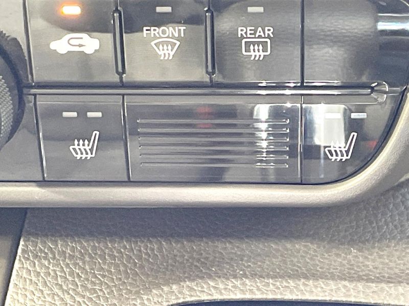 2021 Honda N-BOX 6BA-JF3 (UW-6aacabc7cc359)[11]
