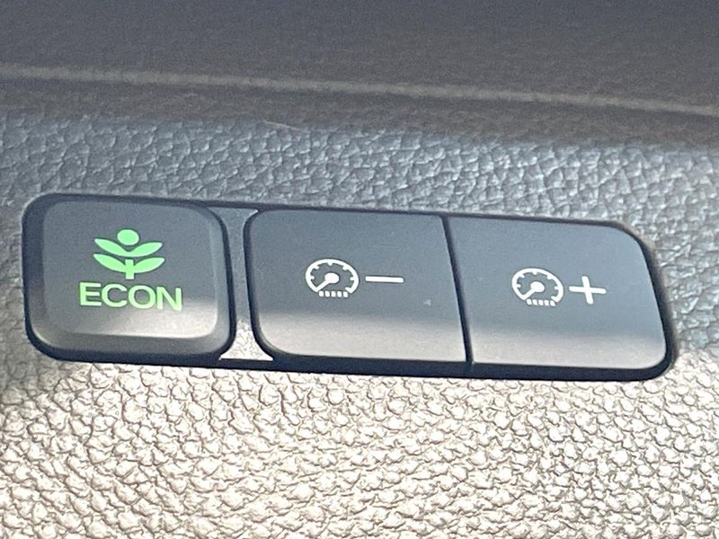2021 Honda N-BOX 6BA-JF3 (UW-6aacabc7cc359)[14]