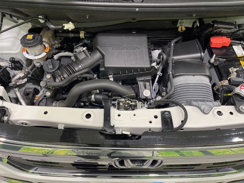2022 Honda N-BOX CUSTOM 6BA-JF3 (UW-6aacabc8456ff)[4]