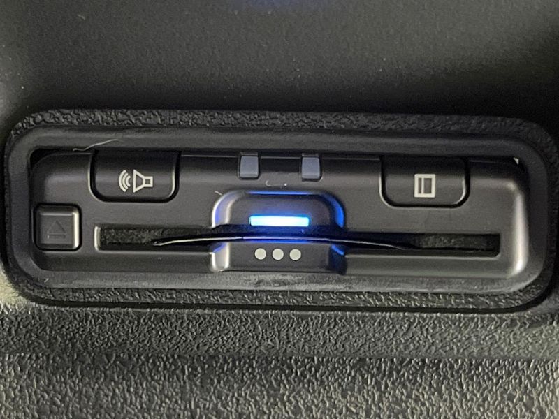 2023 Honda N-BOX CUSTOM 6BA-JF5 (UW-6aacabdb87832)[19]