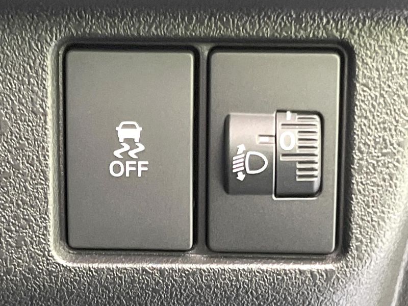 2023 Honda N-BOX CUSTOM 6BA-JF5 (UW-6aacabdb87832)[14]