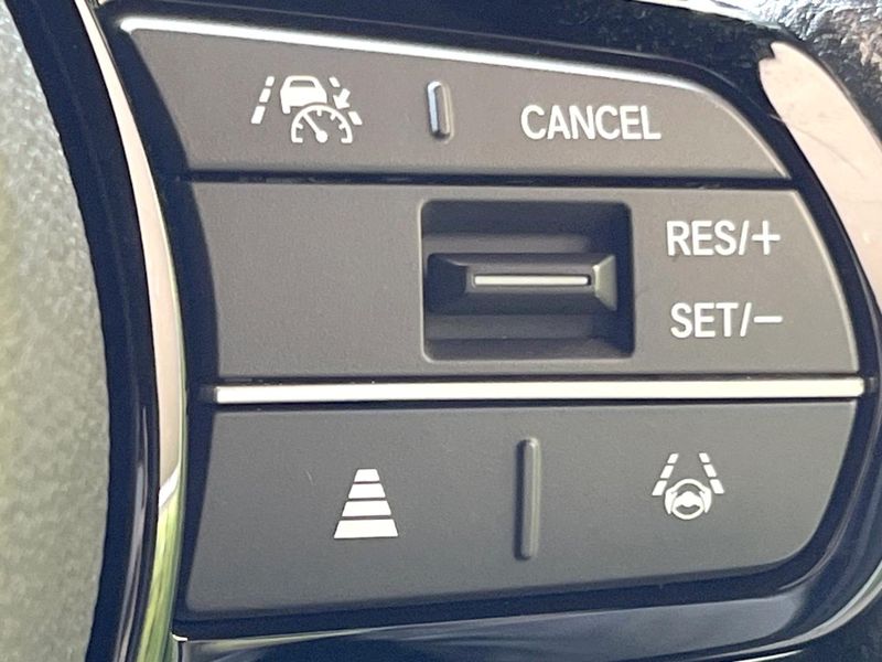 2023 Honda N-BOX CUSTOM 6BA-JF5 (UW-6aacabdb87832)[17]