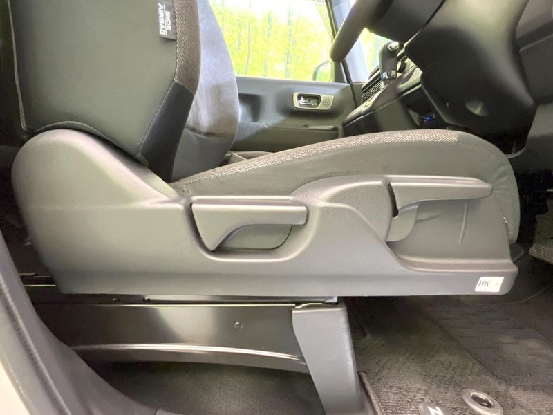 2023 Honda N-BOX CUSTOM 6BA-JF5 (UW-6aacabdb87832)[13]