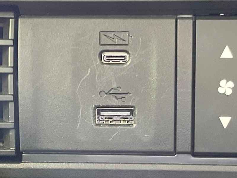 2023 Honda N-BOX CUSTOM 6BA-JF5 (UW-6aacabdb87832)[24]