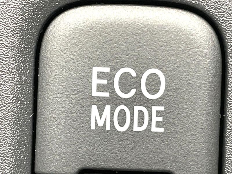 2026 Toyota Yaris 5BA-KSP210 (UW-6aacac21f3fd6)[16]