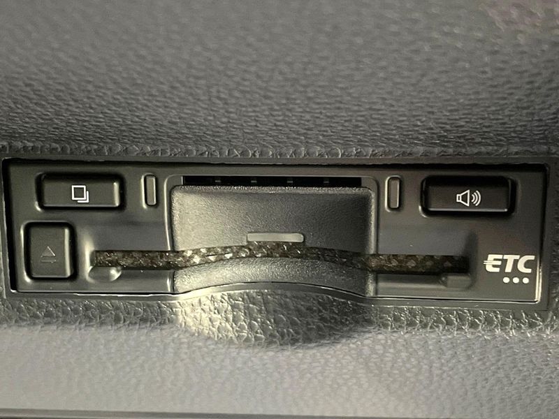 2026 Toyota Yaris 5BA-KSP210 (UW-6aacac21f3fd6)[12]