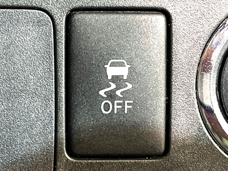 2014 Daihatsu Move DBA-LA100S (UW-6aacac2991141)[9]