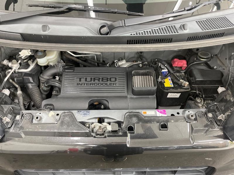 2018 Daihatsu Wake DBA-LA700S (UW-6aacac5fc6364)[4]