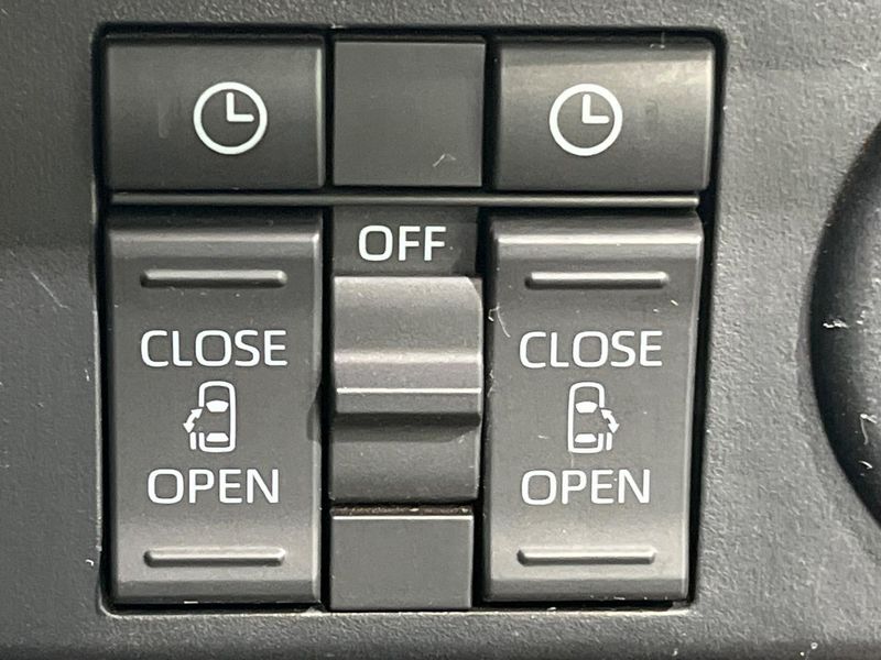 2021 Toyota Roomy 5BA-M900A (UW-6aacac89e8a47)[22]