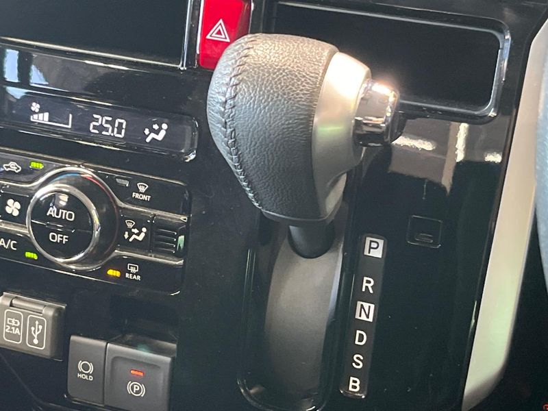 2021 Toyota Roomy 5BA-M900A (UW-6aacac89e8a47)[16]