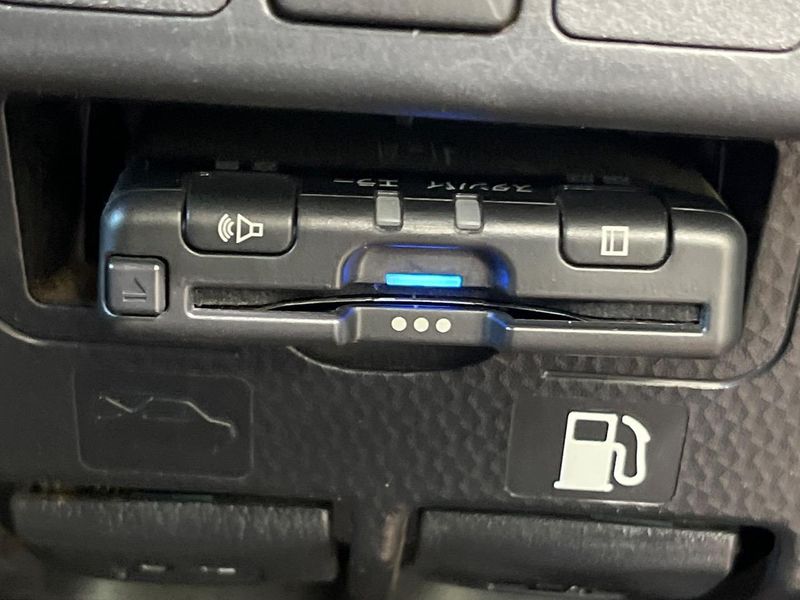 2021 Toyota Roomy 5BA-M900A (UW-6aacac89e8a47)[28]