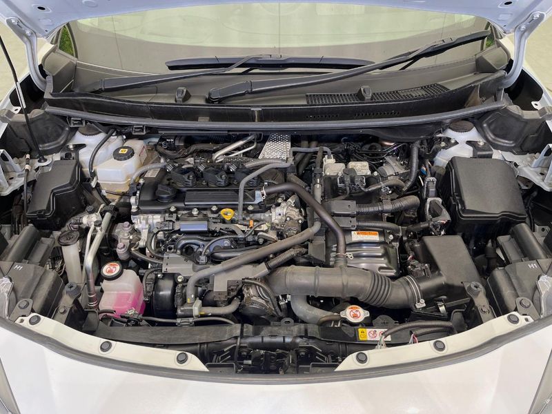 2022 Toyota Yaris Cross 6AA-MXPJ10 (UW-6aacad1ced879)[4]
