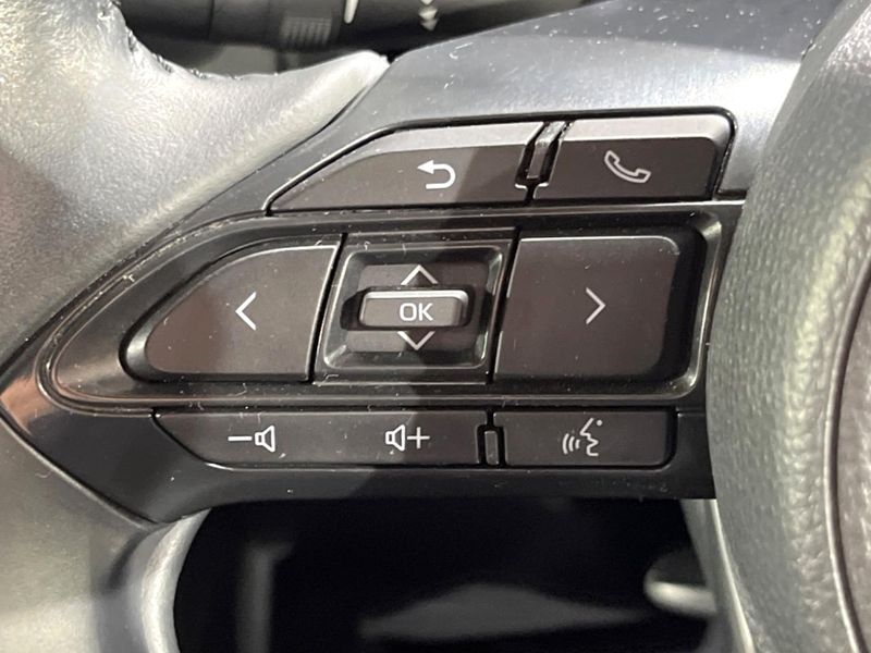2023 Toyota Sienta 6AA-MXPL10G (UW-6aacad3335c95)[14]