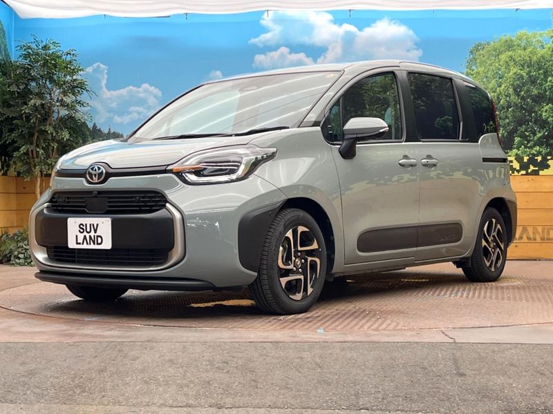 2022 Toyota Sienta 6AA-MXPL10G (UW-6aacad33d71c1)[4]