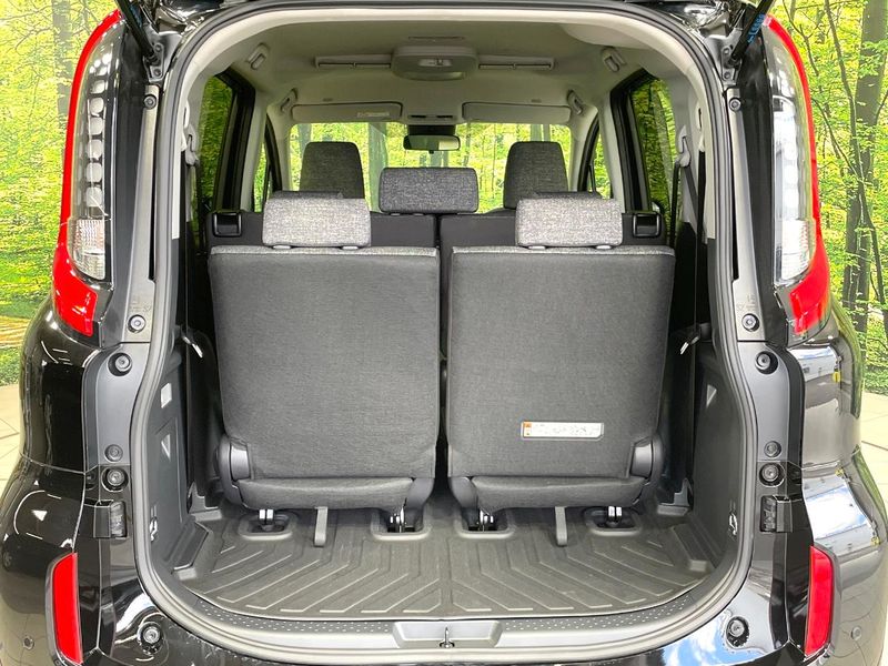 2025 Toyota Sienta 6AA-MXPL10G (UW-6aacad3a2bf11)[25]
