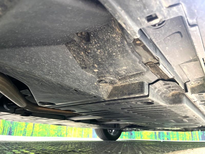 2023 Toyota Prius 6AA-MXWH60 (UW-6aacad4c3142c)[19]